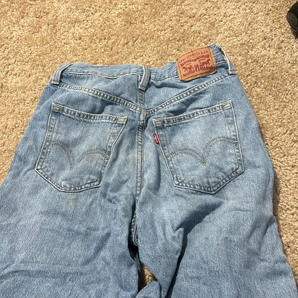 High Waisted Straighr Leg Levi Denim Jeans